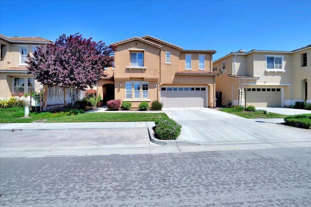 19 Paseo Drive - Photo 1