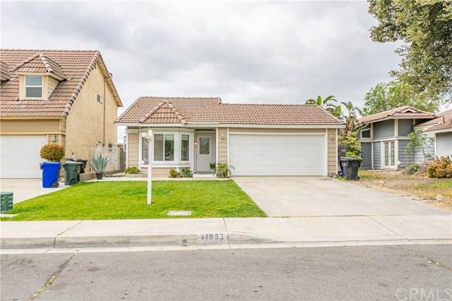 11952 Oakwood Drive - Photo 1