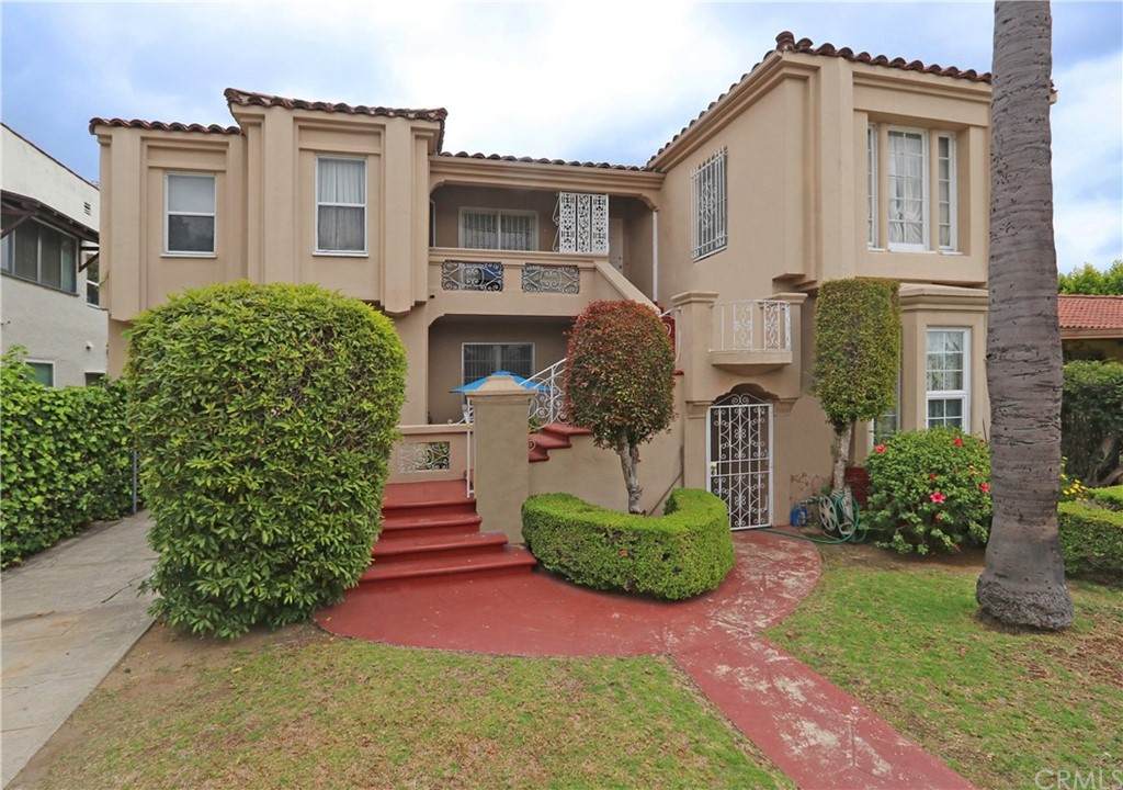 1222 Cloverdale Avenue - Photo 1