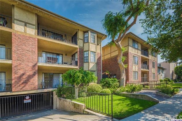 336 Louise Street - Photo 1