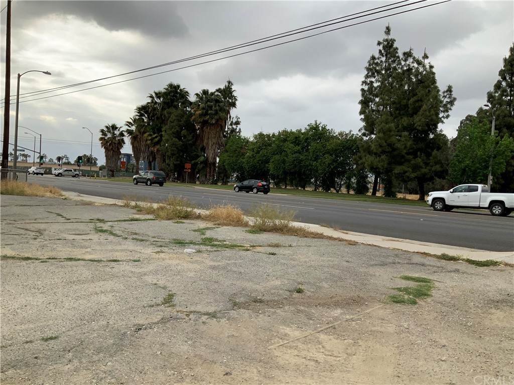 25335 Redlands Boulevard - Photo 1