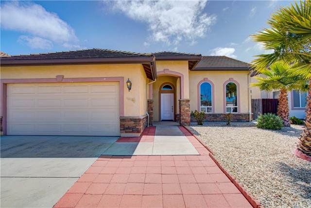 431 Dixson Street - Photo 1