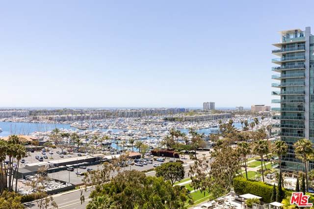 13600 Marina Pointe Drive - Photo 1