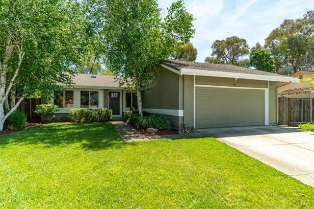 880 Hoxett Street - Photo 1