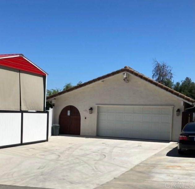 731 Winterhaven Road - Photo 1
