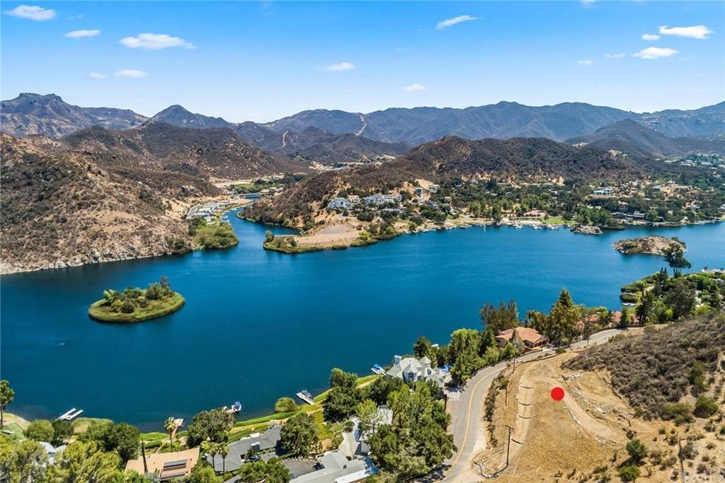 461 Lake Sherwood Drive - Photo 1