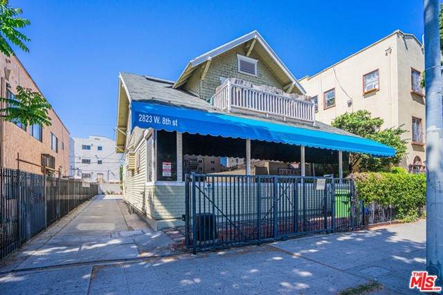 2823 8Th Street - Photo 1