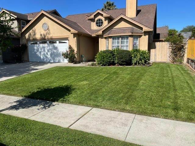 1645 Newport Court - Photo 1