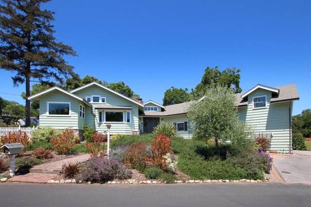 2 Deer Path Road - Photo 1