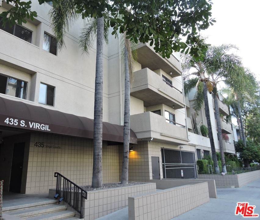 435 Virgil Avenue - Photo 1