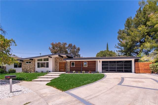 23601 Kivik Street - Photo 1