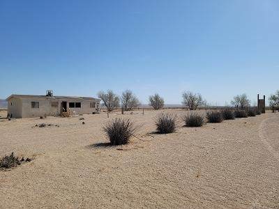 46254 Camelot Street - Photo 1