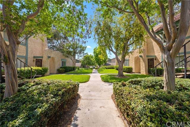 2533 Colgate Way - Photo 1