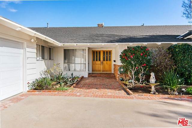6728 Shenandoah Avenue - Photo 1