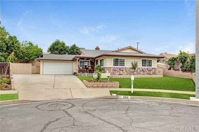 1302 Carew Street - Photo 1