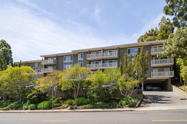 1101 Continentals Way - Photo 1