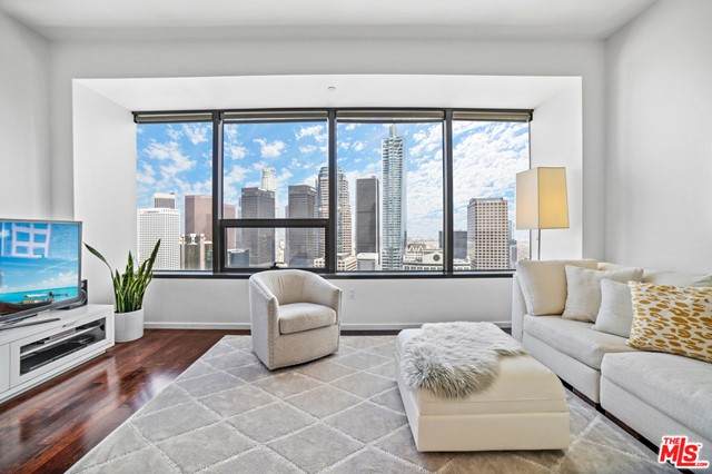 1100 Wilshire Boulevard - Photo 1
