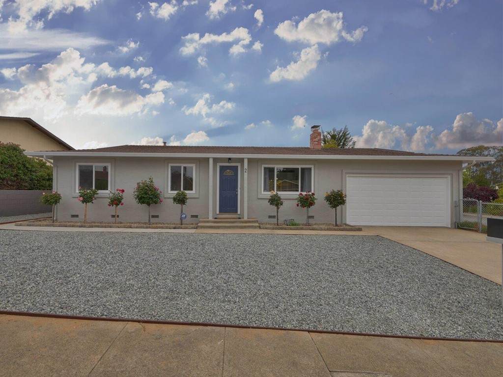 2 Lysette Court - Photo 1