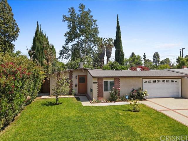 22943 Leadwell Street - Photo 1