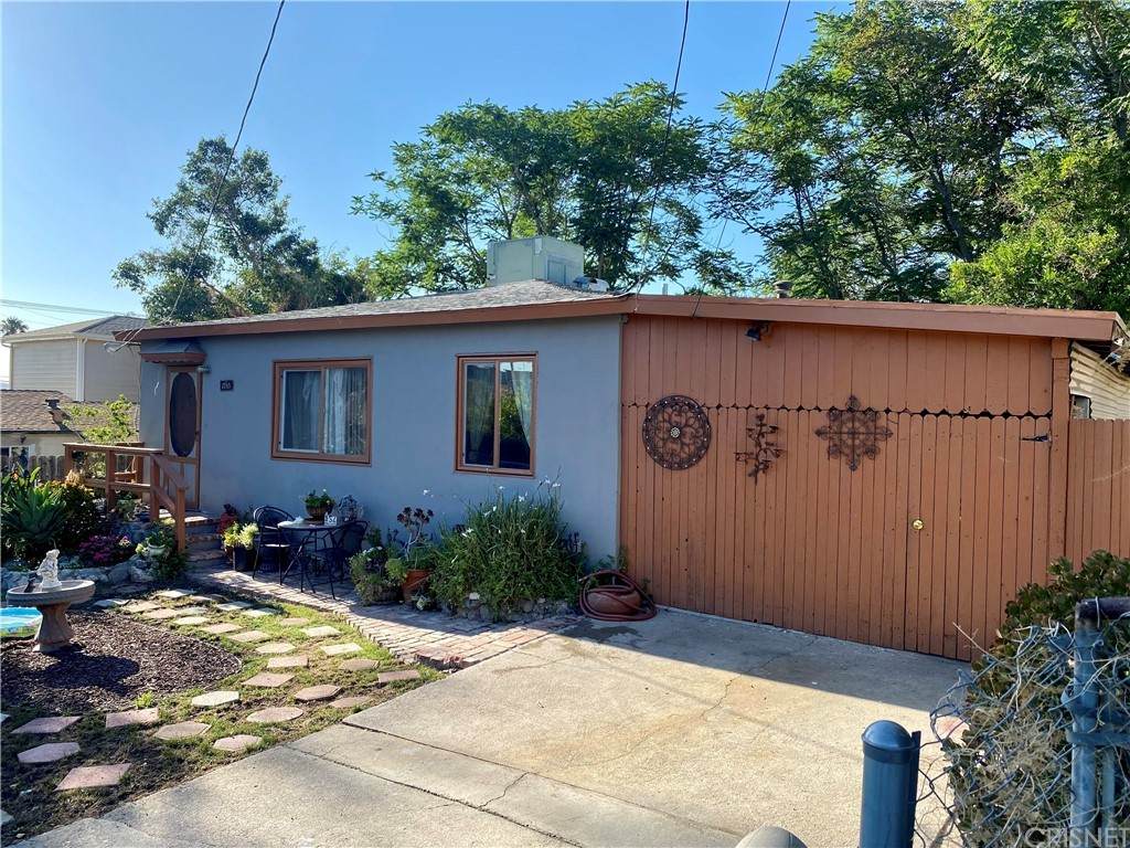 7755 Forsythe Street - Photo 1