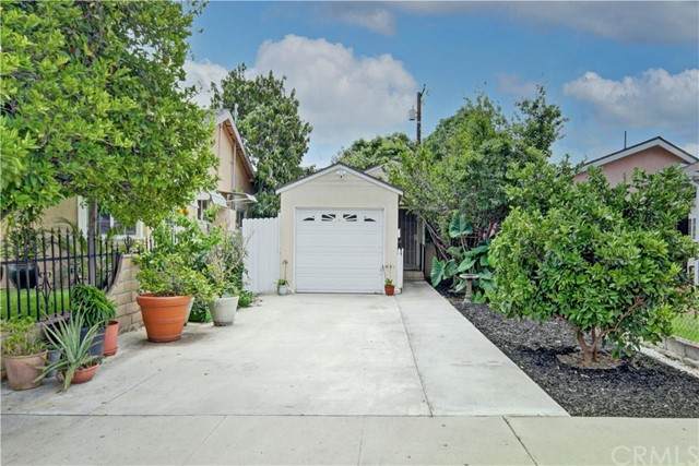 11420 Belcher Street - Photo 1