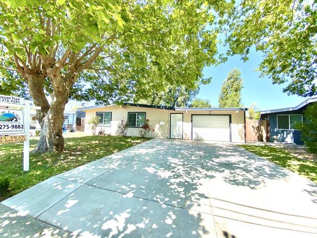 128 Los Altos Place - Photo 1