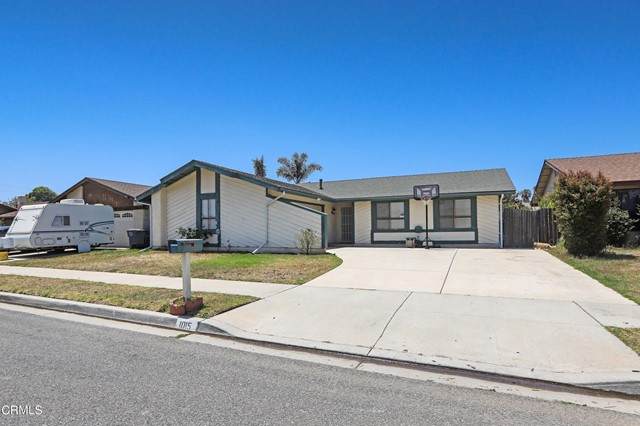 1015 Jurymast Drive - Photo 1