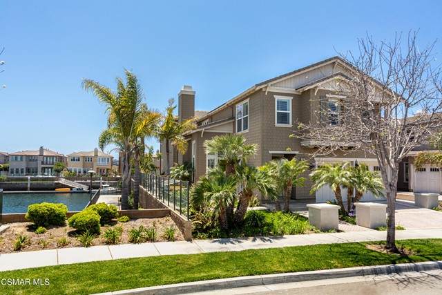 3946 Harbour Island Lane - Photo 1