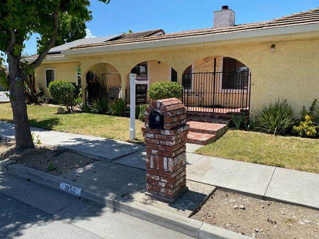 1850 Highland Drive - Photo 1