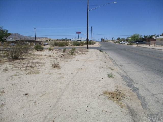 6313 Cienega Ave - Photo 1