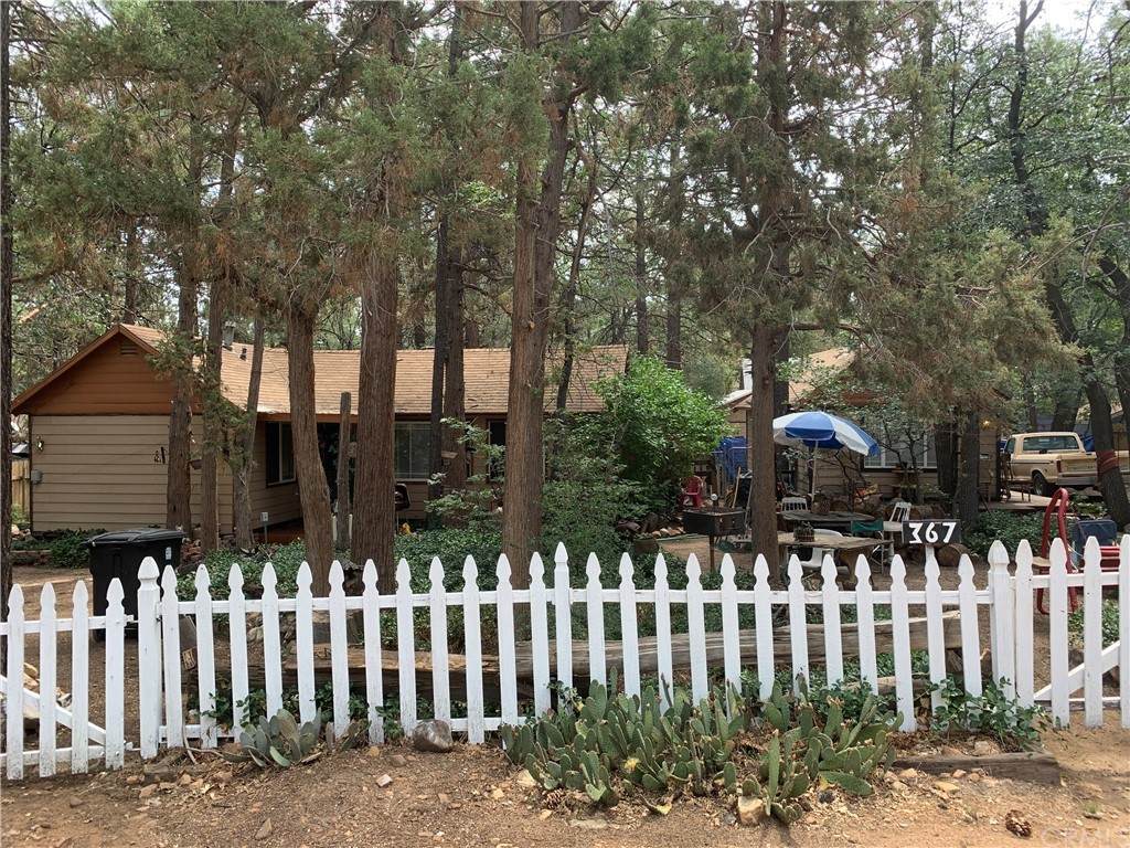 367 Leonard Lane - Photo 1