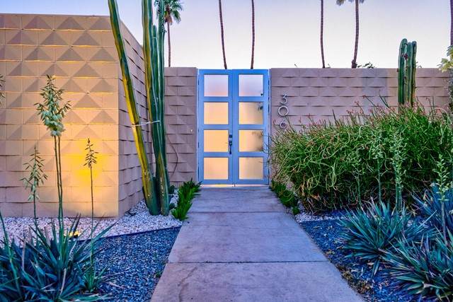 306 Desert Lakes Drive - Photo 1