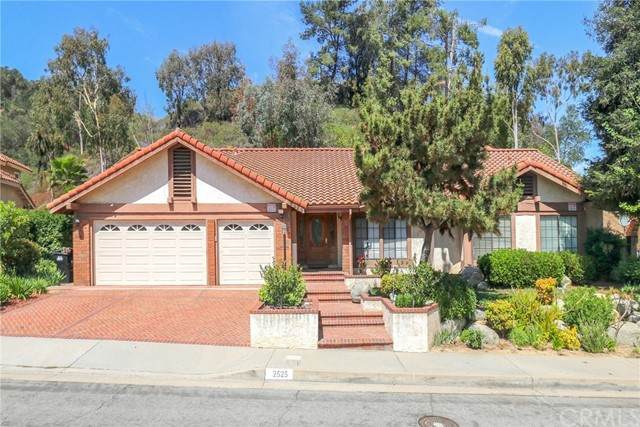 2525 Saleroso Drive - Photo 1