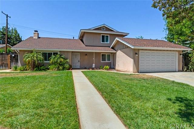 726 Robinhood Lane - Photo 1