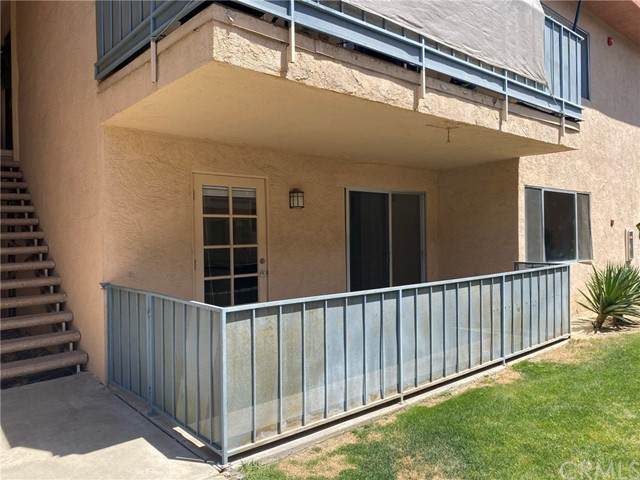 400 Sunrise Way - Photo 1