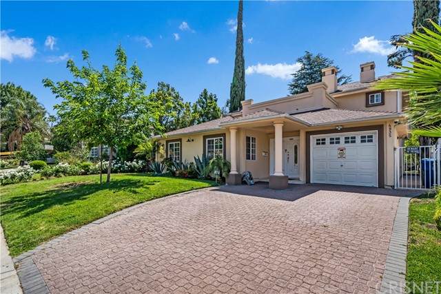 4935 Chimineas Avenue - Photo 1