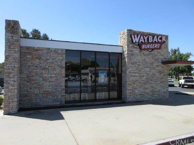 505 E Tulare Avenue - Photo 1
