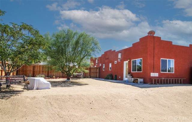61524 Desert Air Road - Photo 1