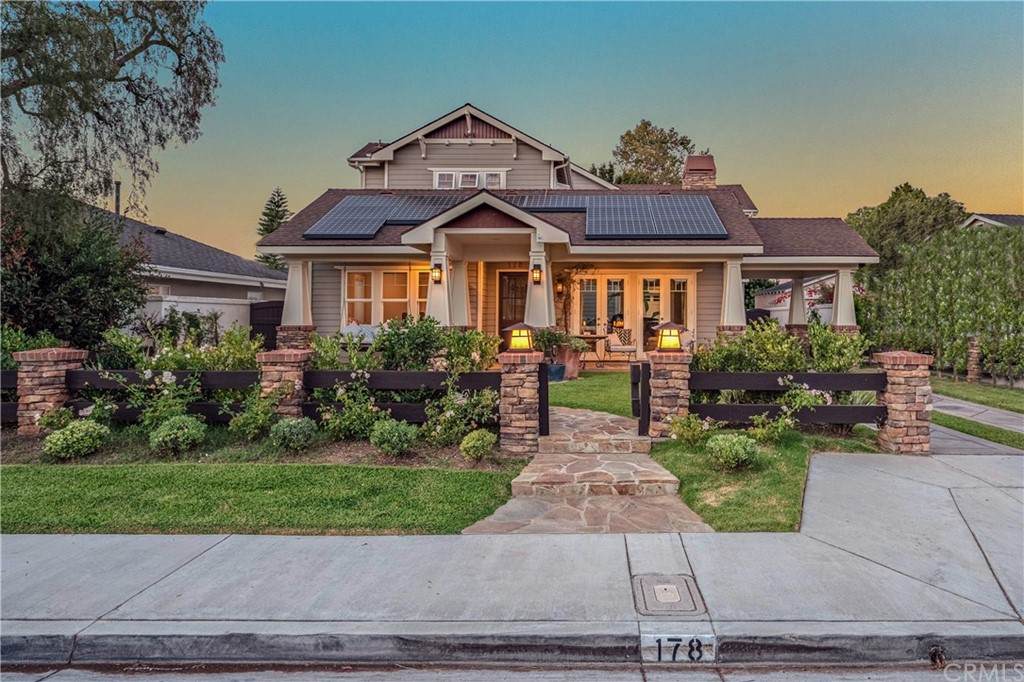 178 Flower Street - Photo 1