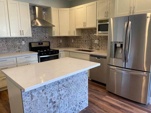 806 Christopher Court - Photo 1