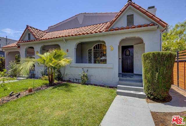 1927 Hauser Boulevard - Photo 1
