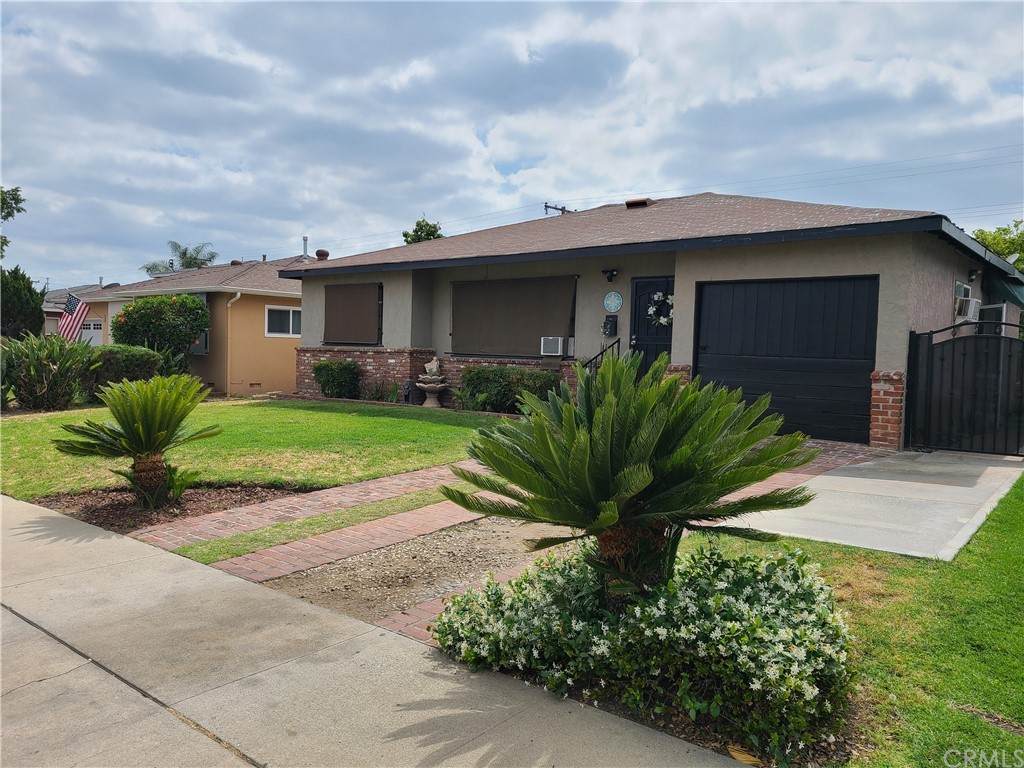 345 Enid - Photo 1