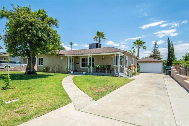 8225 Pepper Avenue - Photo 1