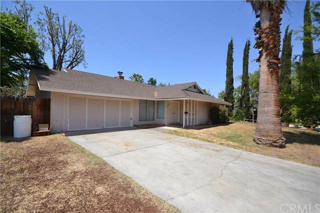 8525 Crystal Avenue - Photo 1