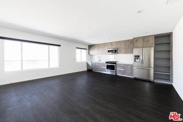 1434 10Th Street - Photo 1