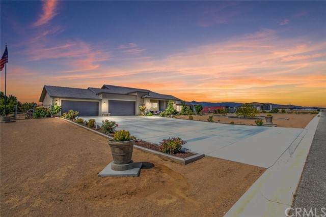 9879 Silver Palm Drive - Photo 1