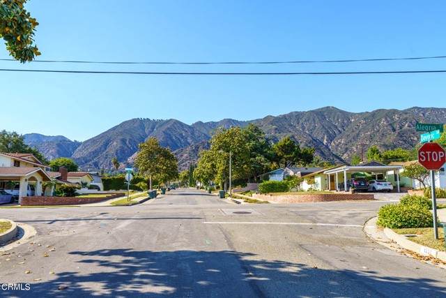 1210 Daveric Drive - Photo 1