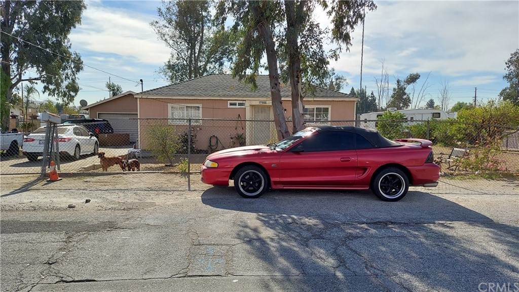 15995 Ceres Avenue - Photo 1