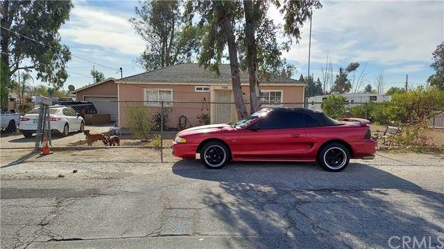 15995 Ceres Avenue - Photo 1