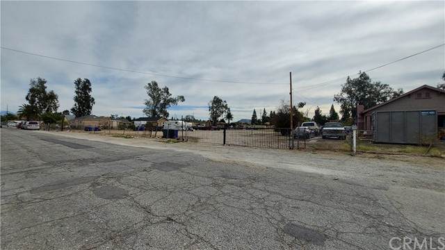15959 Ceres Avenue - Photo 1